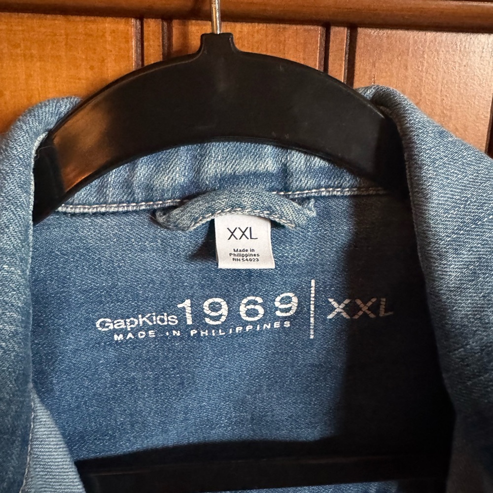 GAP Blue Denim Jean Jacket - Picture 3 of 4
